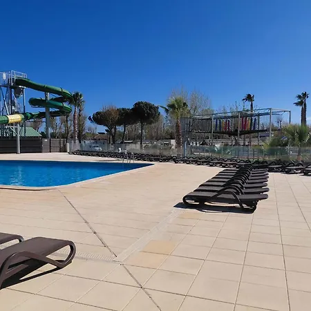 Campeggio Le Mobilhome Douillet Climatisé 5 Pers En Camping, Proche Plage, 2 Sdb, 2 Wc Vendres