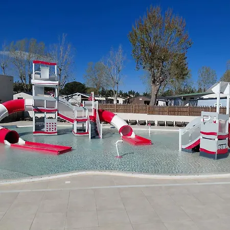 Le Mobilhome Douillet Climatisé 5 Pers En Camping, Proche Plage, 2 Sdb, 2 Wc Campeggio *